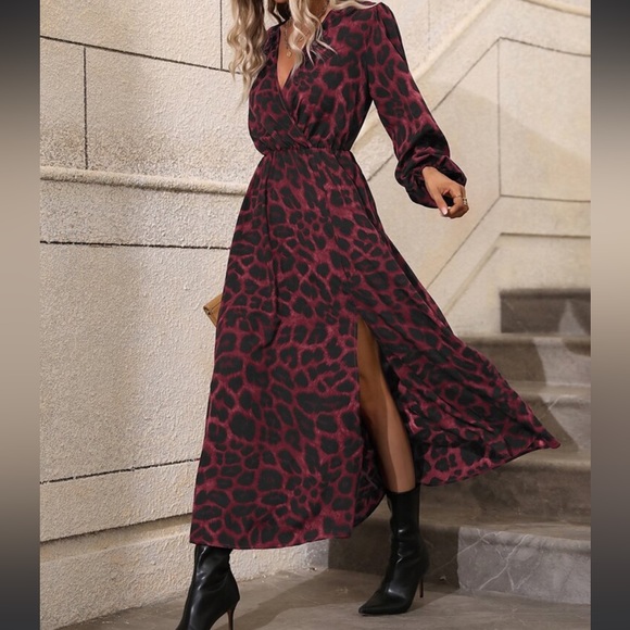Boho Leopard Print Slit Long Sleeve Maxi Dress - Picture 16 of 16
